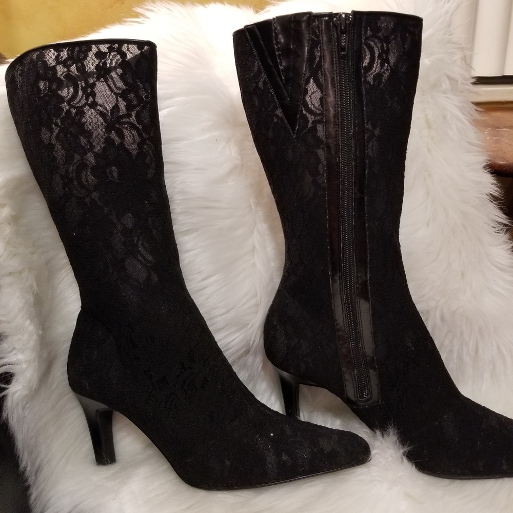 Bandolino Black Lace Boots